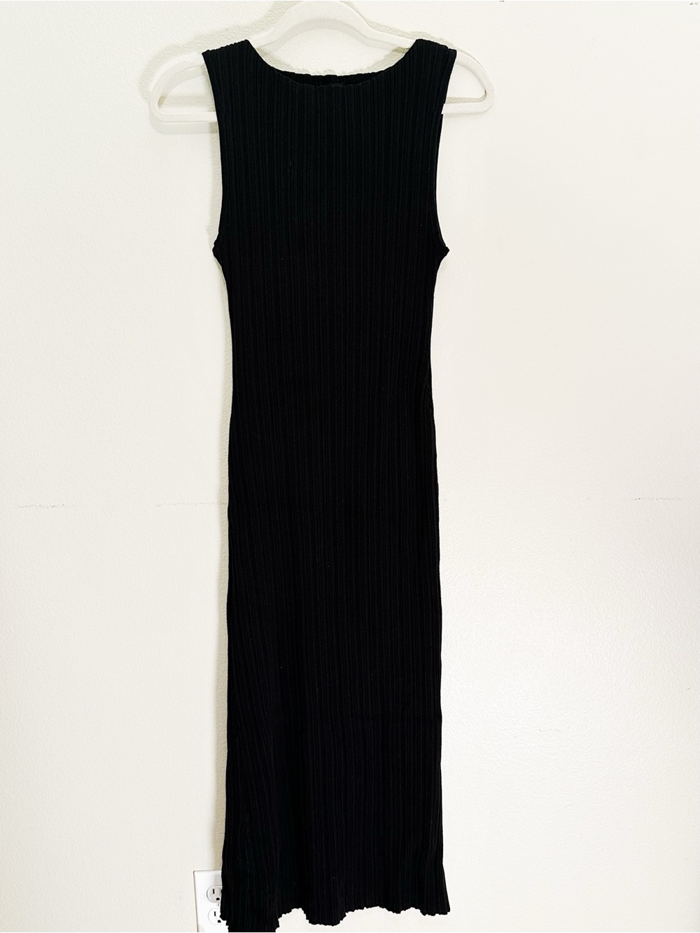 XL Quince Cotton Cashmere
Ribbed Sleeveless Midi Dress